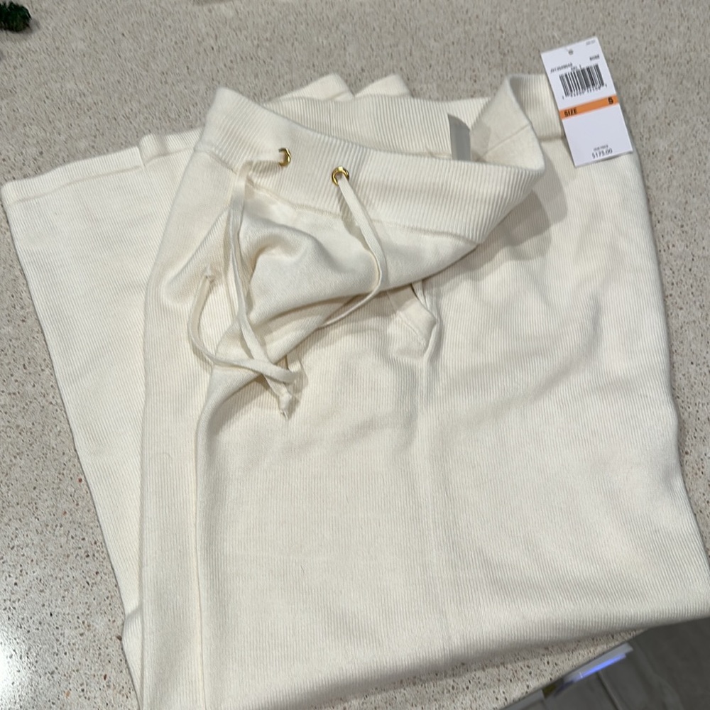 NWT Michael Kors Winter Set - Picture 2 of 10